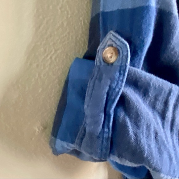 Urban Pipeline black and blue checkered shirt - Picture 4 of 7